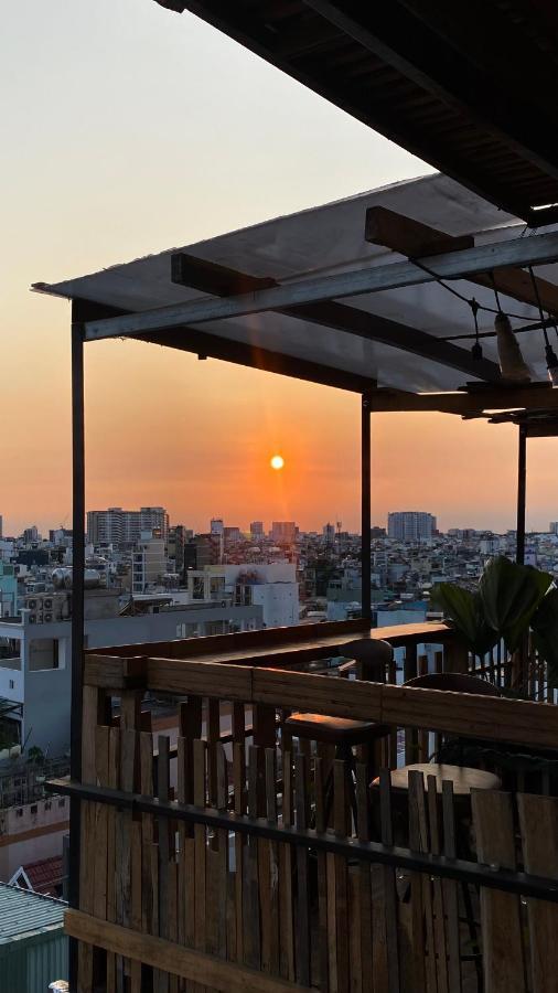 The Gk House Hostel, Ecolliving, Central City, Natural Wooden, Chill View Rooftop, Restaurant And Cocktail Bar ホーチミン市 エクステリア 写真