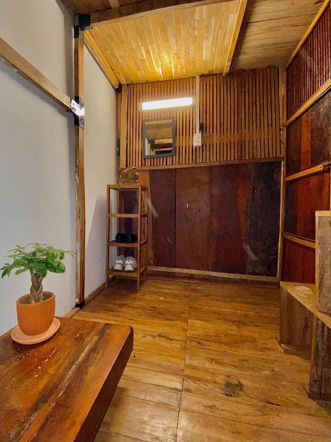 The Gk House Hostel, Ecolliving, Central City, Natural Wooden, Chill View Rooftop, Restaurant And Cocktail Bar ホーチミン市 エクステリア 写真