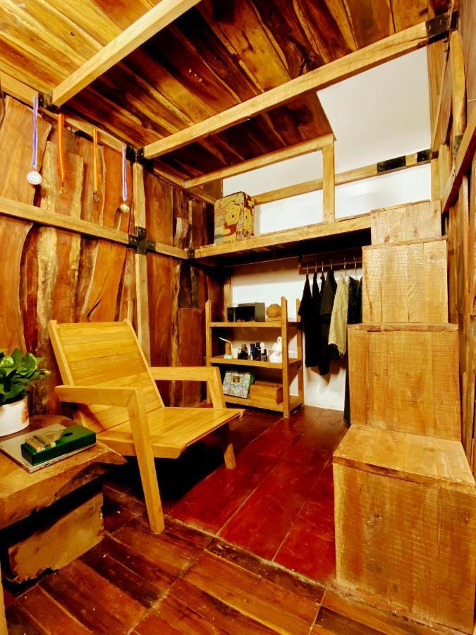 The Gk House Hostel, Ecolliving, Central City, Natural Wooden, Chill View Rooftop, Restaurant And Cocktail Bar ホーチミン市 エクステリア 写真