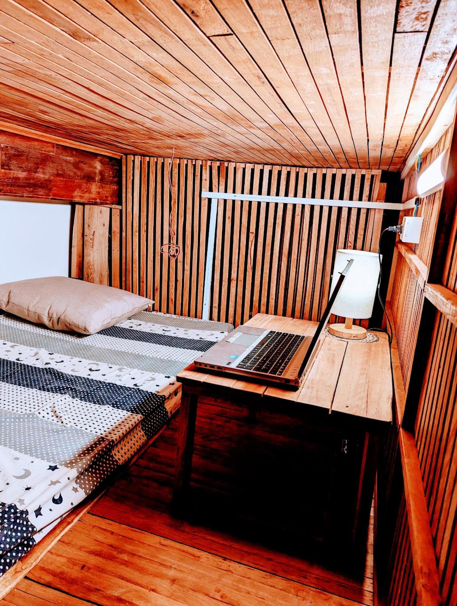 The Gk House Hostel, Ecolliving, Central City, Natural Wooden, Chill View Rooftop, Restaurant And Cocktail Bar ホーチミン市 エクステリア 写真