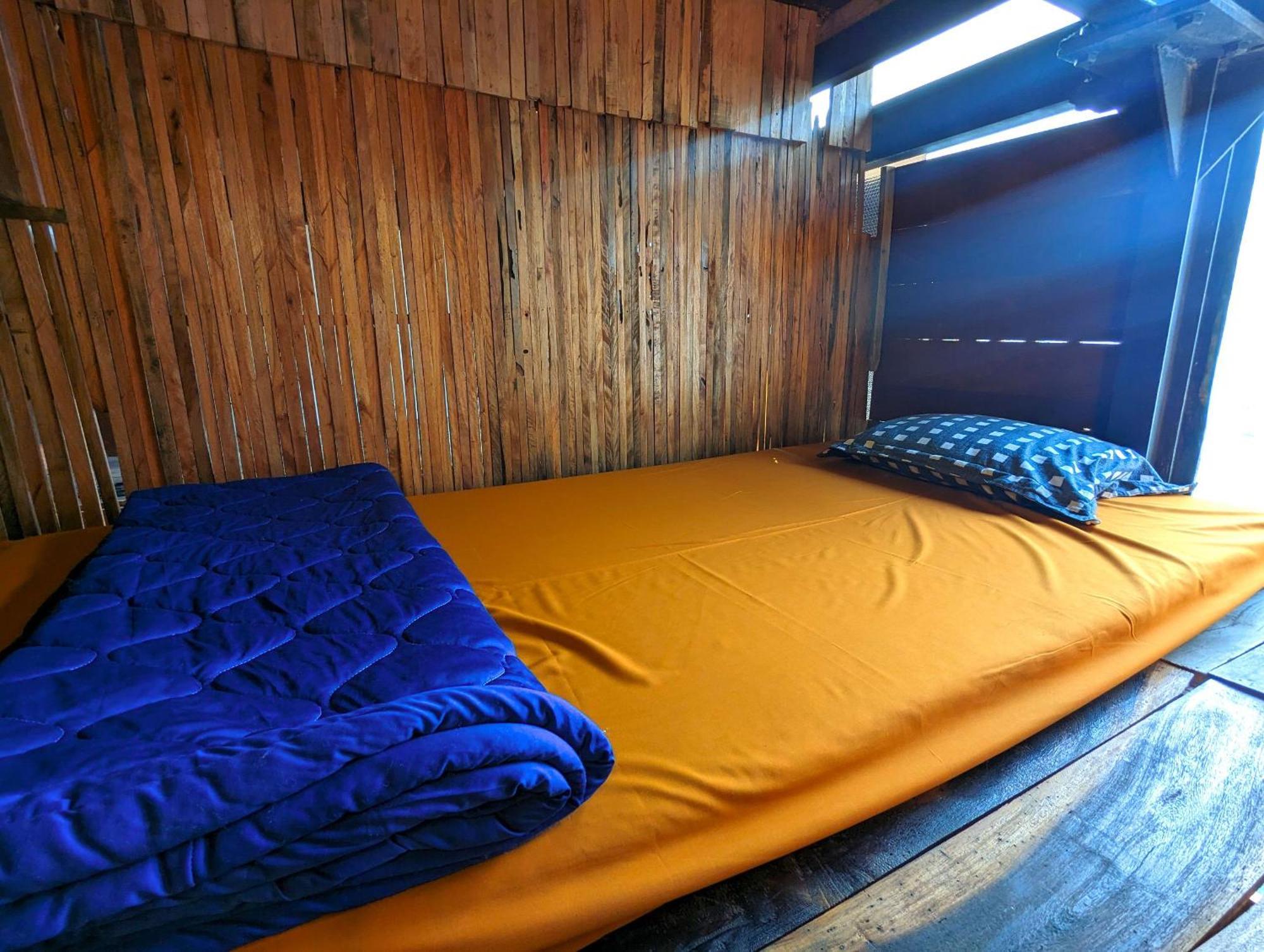 The Gk House Hostel, Ecolliving, Central City, Natural Wooden, Chill View Rooftop, Restaurant And Cocktail Bar ホーチミン市 エクステリア 写真
